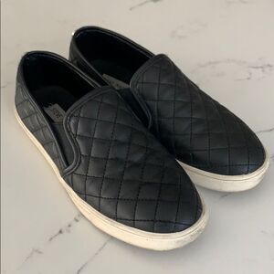 Steve Madden “Ecentrcq” Slip On Sneaker Size 7.5